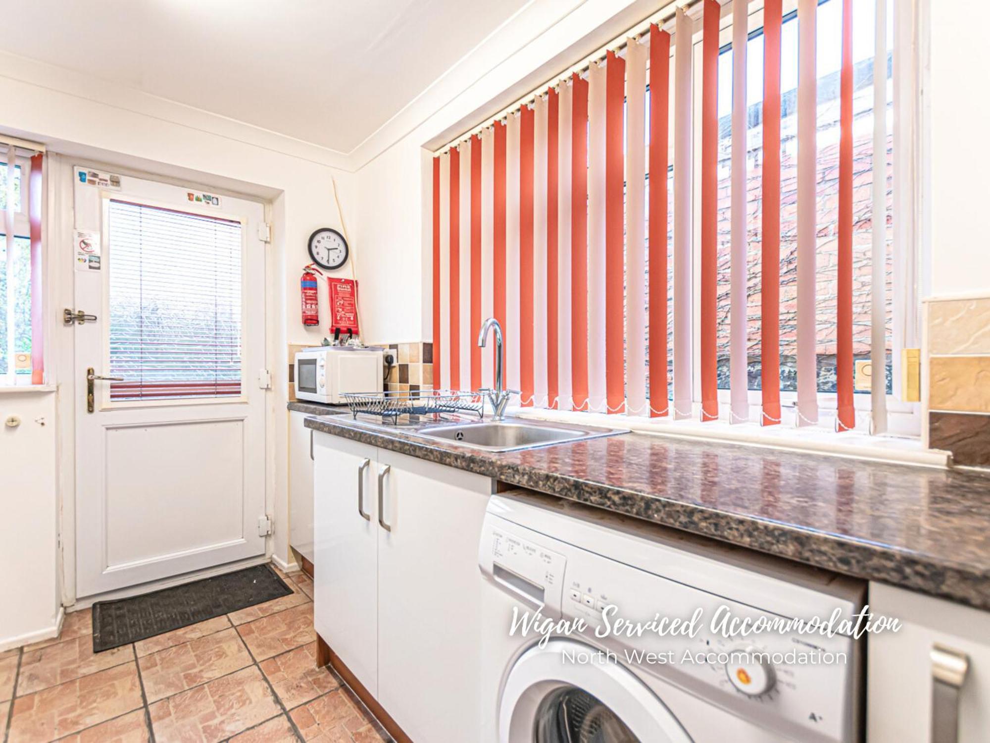 Wigan Serviced Accommodation 외부 사진
