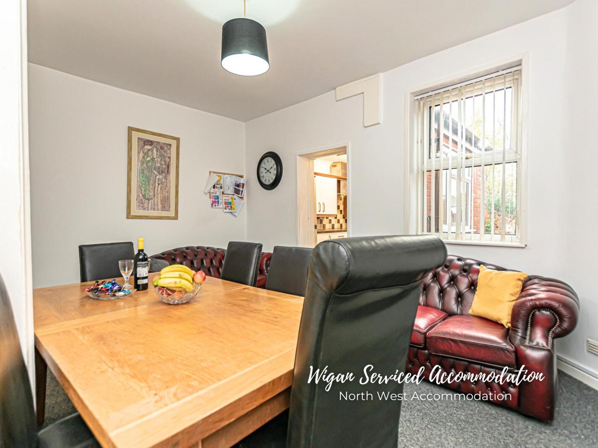 Wigan Serviced Accommodation 외부 사진